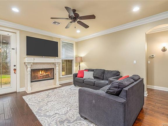 5th image of 538 Dogwood South Ln