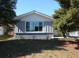 1415 5th Ave, Grafton, WI 53024