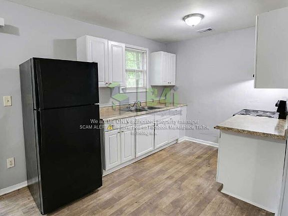 5th image of 324 Macedonia Rd SE