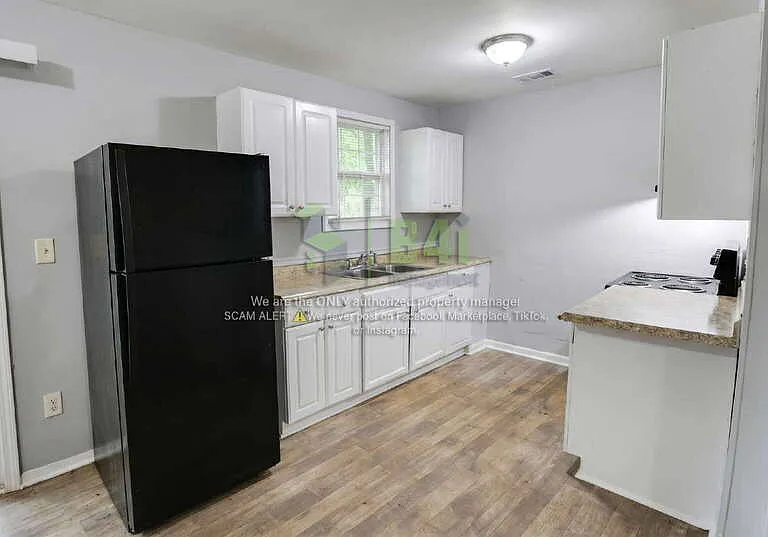 324 Macedonia Rd SE — Photo 5