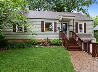 5214 Maple St, Mission, KS 66202