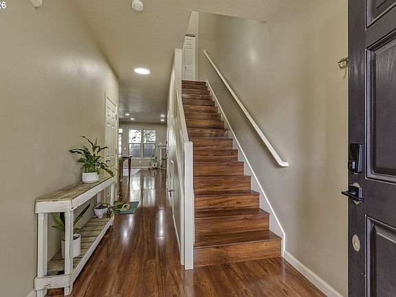 2nd image of 3137 NE 14th Pl