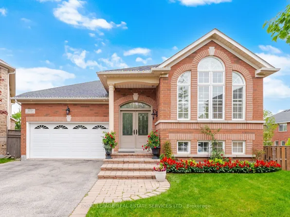 3057 Portree Cres, Oakville, ON L6M 5C4