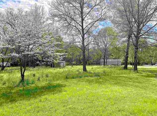 Rays Rd, Winamac, IN 46996