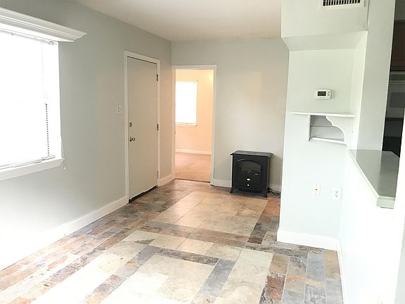 3rd image of 113 Mississippi Ave