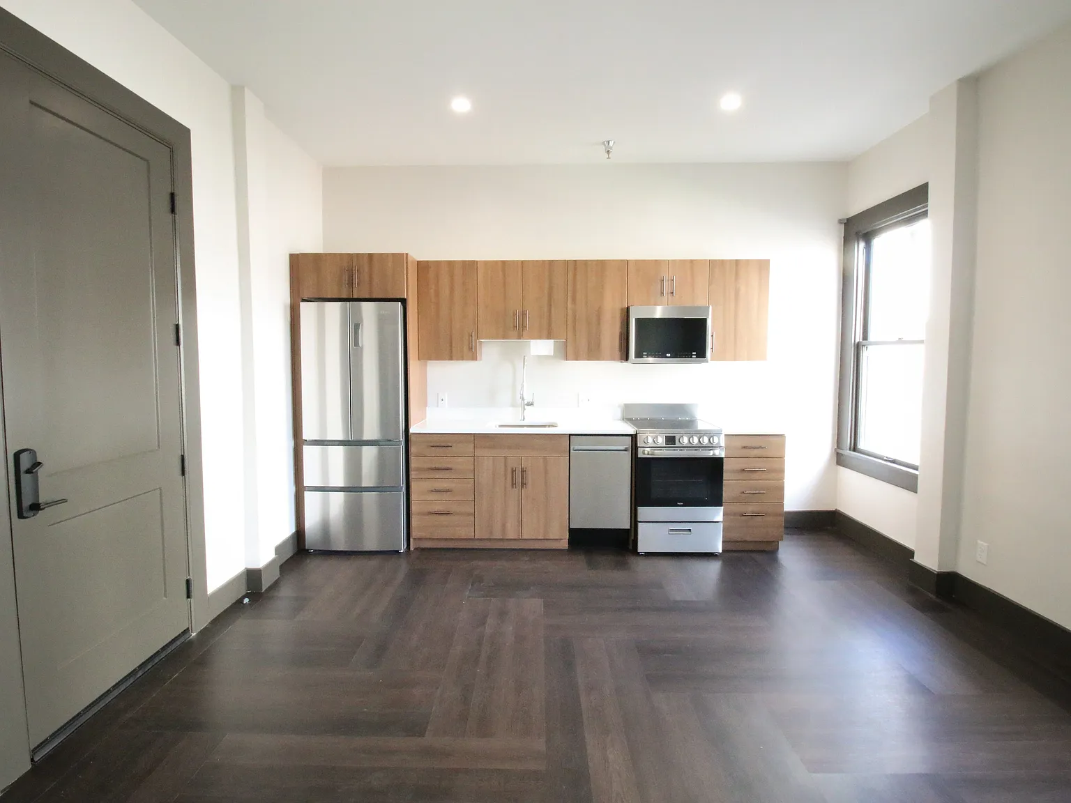 Julian Drew Lofts — Photo 2