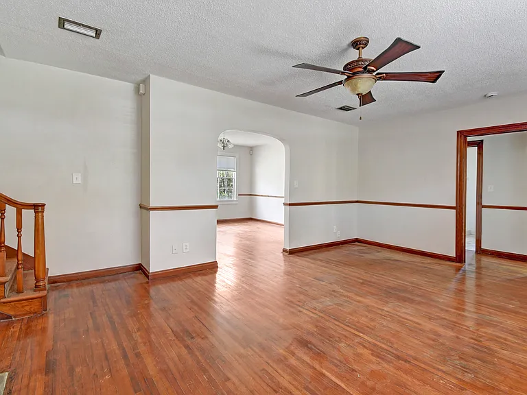 5304 Attleboro St — Photo 6