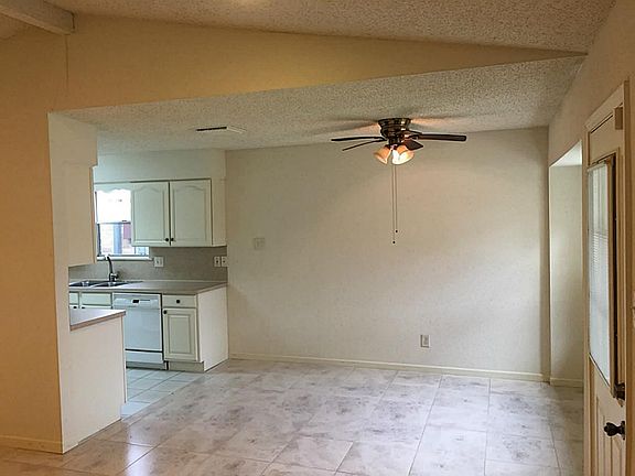 4th image of 7402 Pierrepont Dr