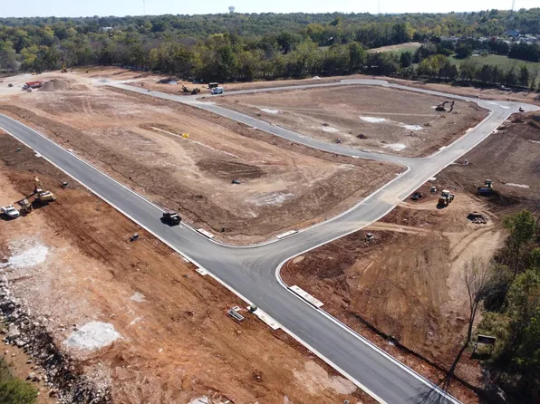 Phase 2 S 9th Street, Ozark, MO 65721
