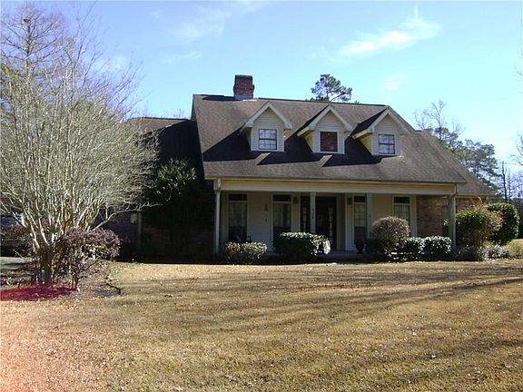 2nd image of 424 E Presidential Cir