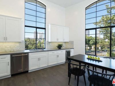 1112 S Bedford Dr APT 301, Los Angeles, CA, 90035