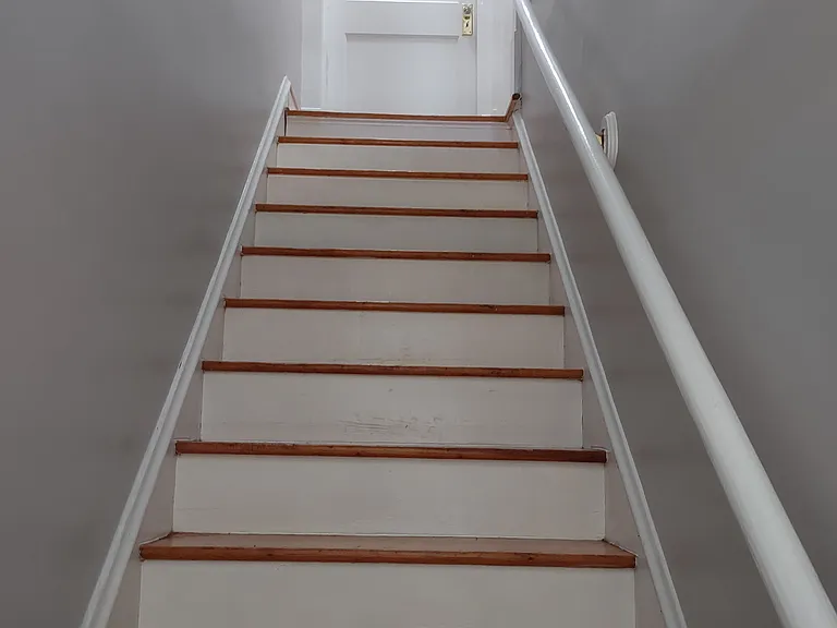 3158A Alfred Ave #A — Photo 6