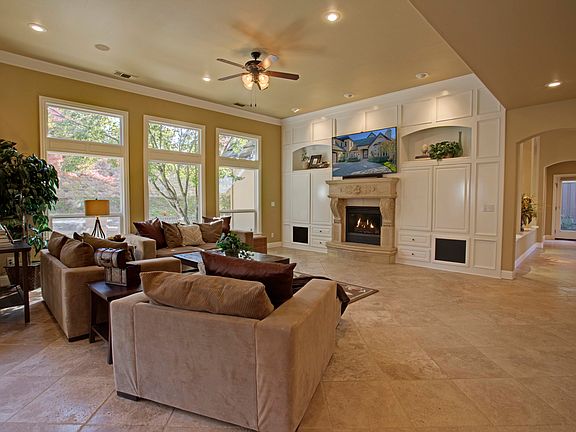 5th image of 9730 Golf Club Dr