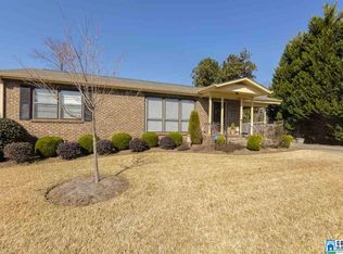 3240 Ridgely Dr, Birmingham, AL 35243