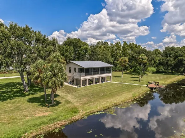 3124 Country Lake Dr, Sebring, FL 33876