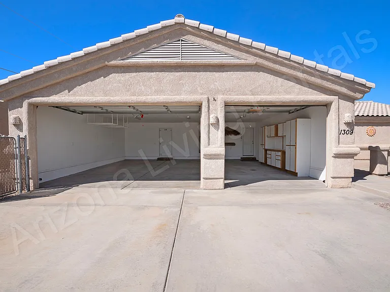 1309 McCulloch Blvd S — Photo 16