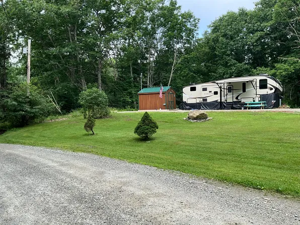 16 Randall Lane, Orland, ME 04472