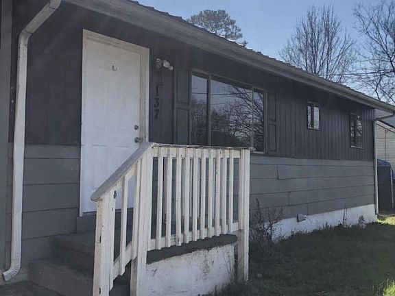 4th image of 137 Palm Beach Ave