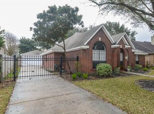 9102 Bent Spur Ln, Houston, TX 77064