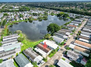 124 Plantation Blvd, Lake Worth, FL 33467