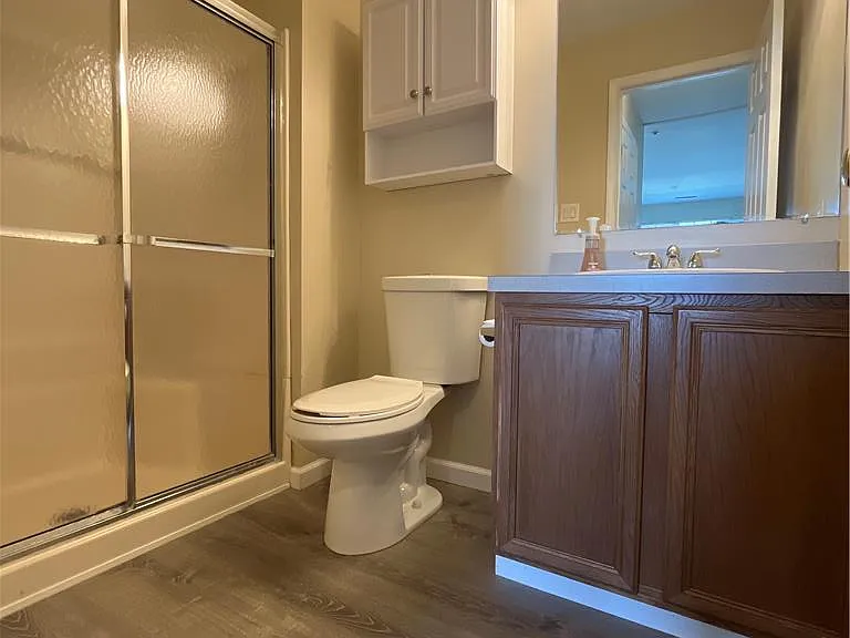 28 Wagon Wheel Rd #28 — Photo 11
