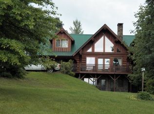 860 Twin Bridges Dr, Fleetwood, NC 28626