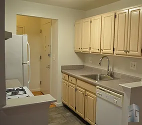 Rented by Skyline Group Real Estate