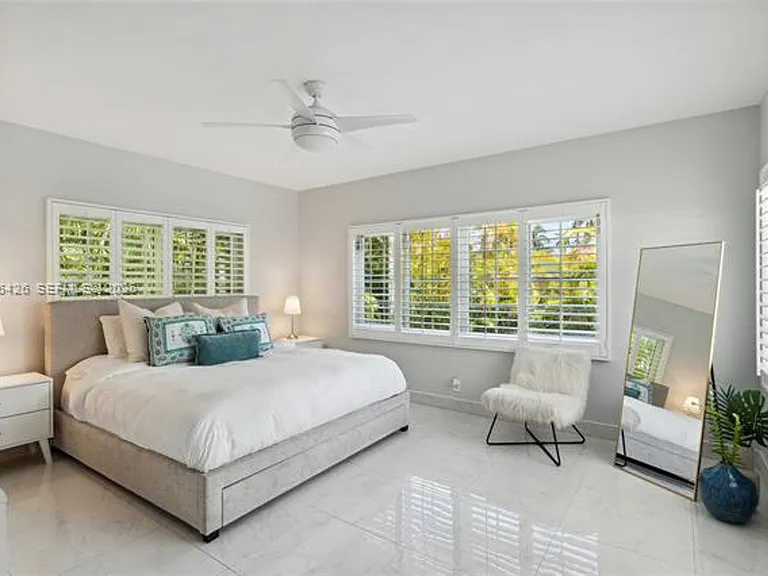 7511 Miami View Dr #7511 — Photo 20