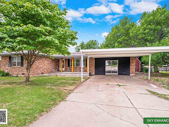 2nd image of 3831 NW Ferris Ave