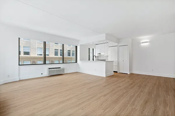 Rented by Greystar | media 4
