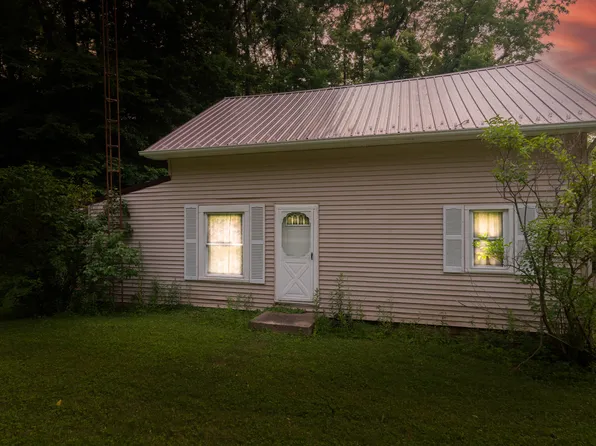 18409 Pence Rd, Sidney, OH 45365