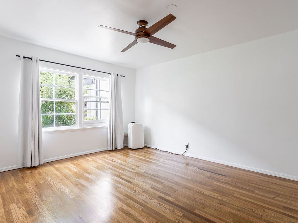 1st image of 346 N Maple Dr #5