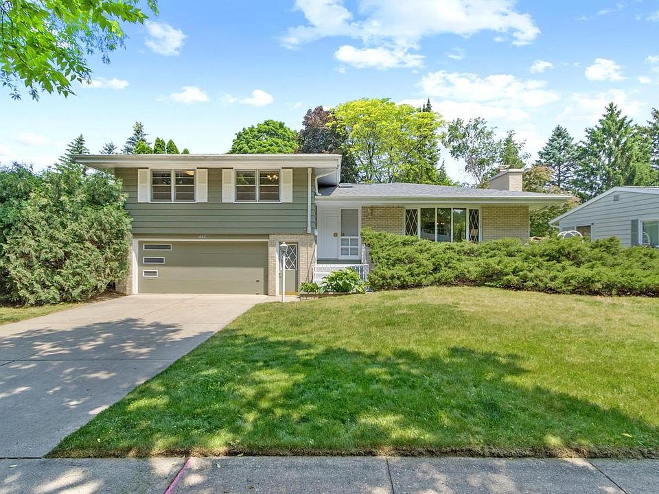1822 Elka Lane, Madison, WI 53704 Zillow