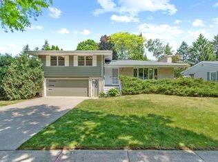 1822 Elka Ln, Madison, WI 53704