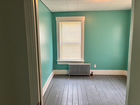 2nd image of 50 Jefferson Rd #2