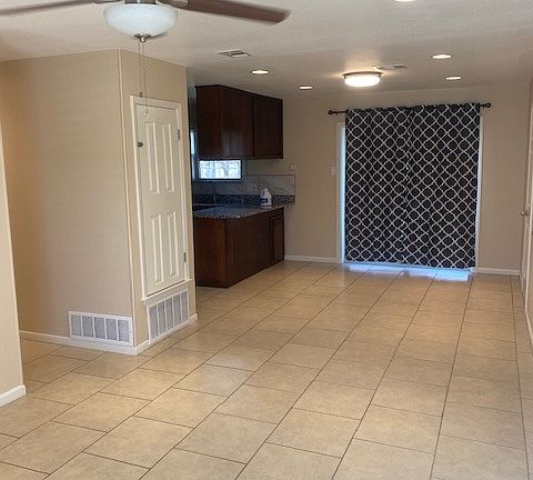 5th image of 1503 Patricia Dr