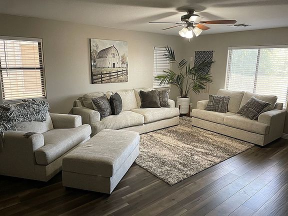 5th image of 18039 W Sunnyslope Ln