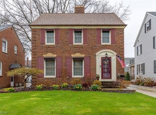 41 E 213th St, Euclid, OH 44123