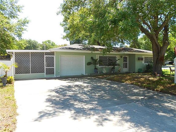 2nd image of 2053 Allard Dr