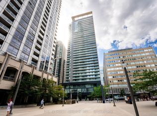 770 Bay St Unit 709, Toronto, ON M5G 0A6