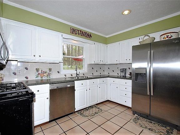 2nd image of 8505 Lucerne Dr