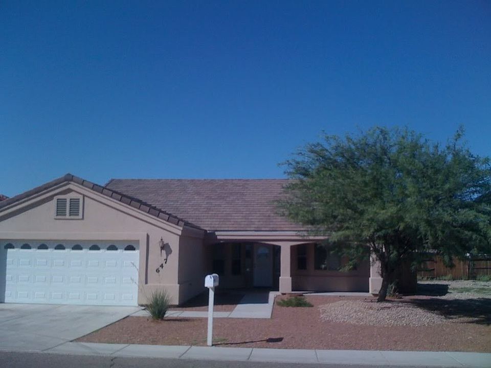 1st image of 647 Primrose Ln