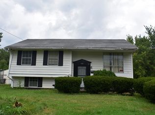 1550 Ferndale Ave SW, Warren, OH 44485