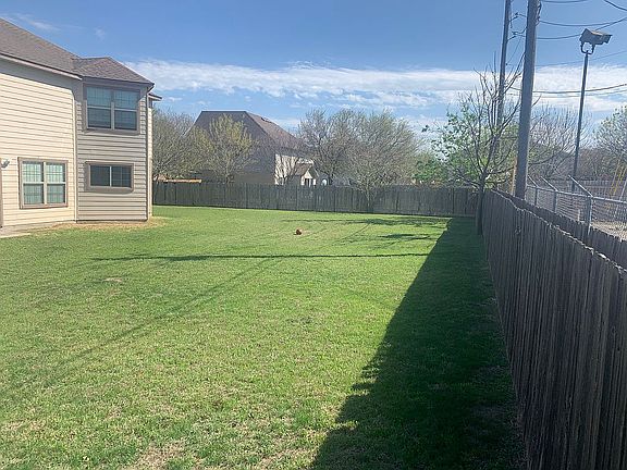 4th image of 20016 Cheyenne Valley Dr