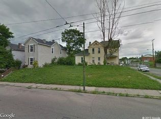 945 Steele Ave, Dayton, OH 45410