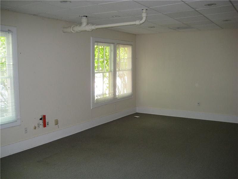 2nd image of 347 Girod St Ste B