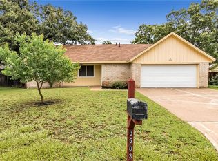 3503 Forestwood Dr, Bryan, TX 77801