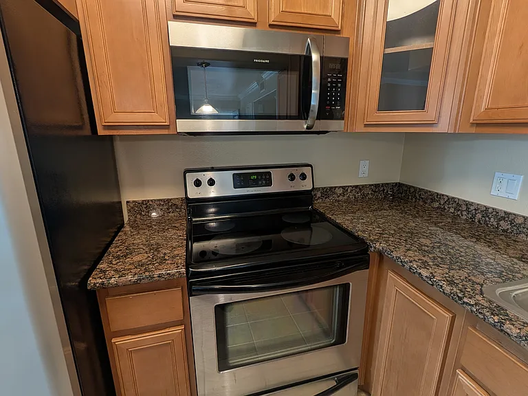 3700 Q St #115 — Photo 6