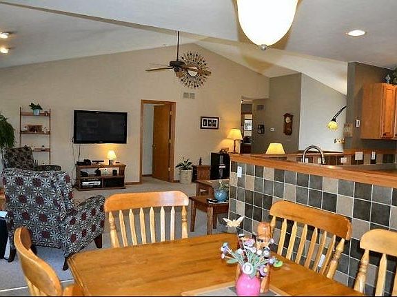 4th image of 1132 Knollwood Dr