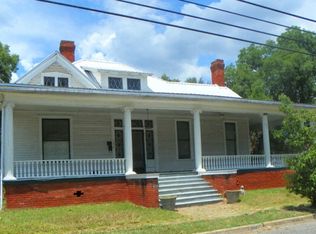 372 7th Ave NE, Dawson, GA 39842
